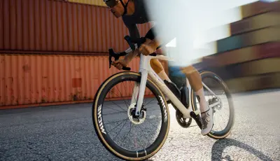 Wilier FILANTE SLR ID2 SRAM RED AXS 2X12 PM KLEOS RD 50T.E. L WHITE Produktbild 2