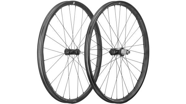 Fulcrum Metal Carbon  F1 