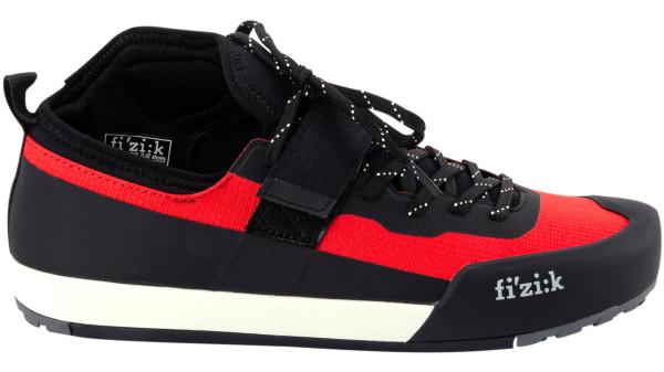 fi'zi:k Gravita Tensor Flat Unisex L schwarz, rot