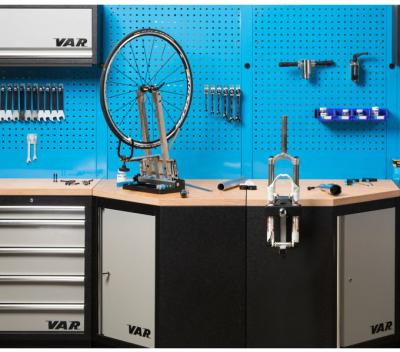 VAR Werkzeuglochwand MO-52232 für Eckschrank 1052 x 800 x 24 mm Granitschwarz Produktbild 3