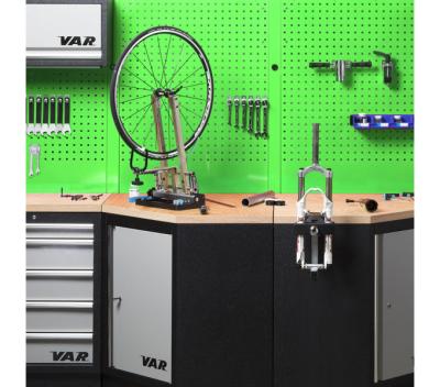 VAR Werkzeuglochwand MO-52244 für Eckschrank 1052 x 800 x 24 mm Grün Produktbild 1